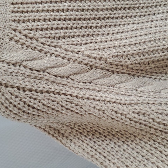 NWT 12th Tribe Cropped Turtleneck Cable Knit Sweater Size S/M - Picture 5 of 9